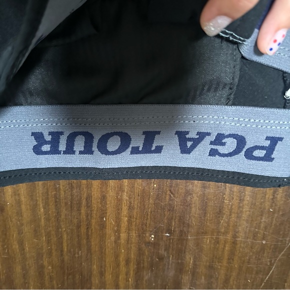 Men’s PGA TOUR shorts - Picture 6 of 8